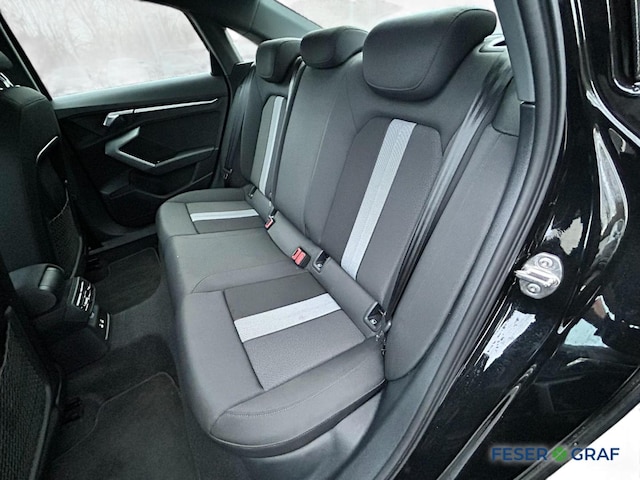 Audi A3 35 TFSI S-Tronic Sedan