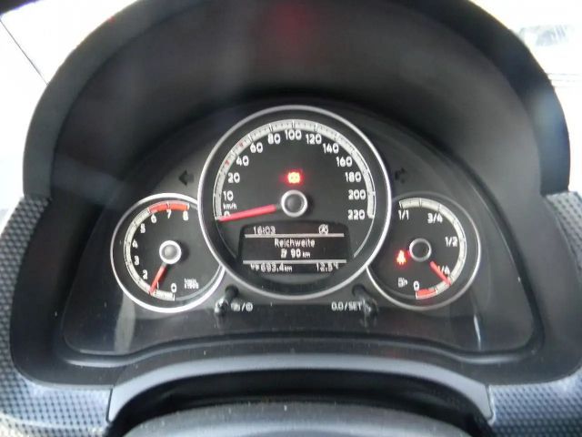 Volkswagen up! Move Move up!