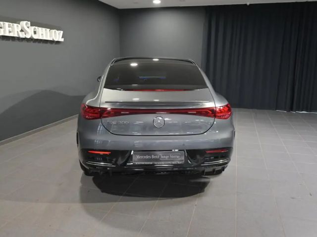Mercedes-Benz EQE 300 AMG Line Sedan