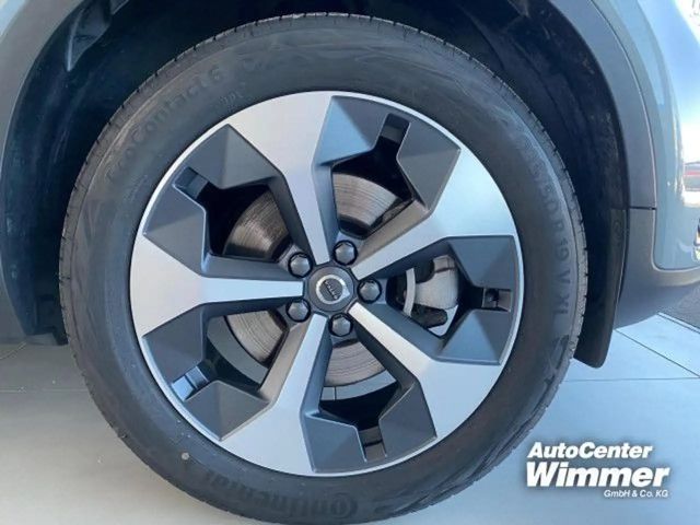 Volvo XC40 Dark Plus