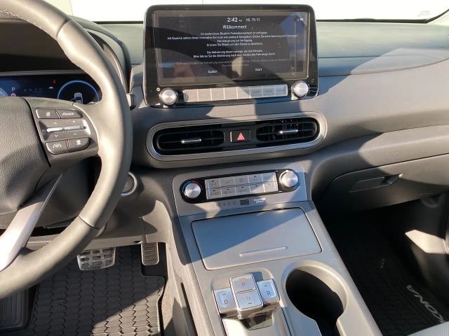 Hyundai Kona 64 kWh Electric