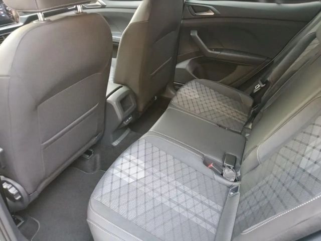 Volkswagen T-Cross 1.0 TSI DSG IQ.Drive R-Line