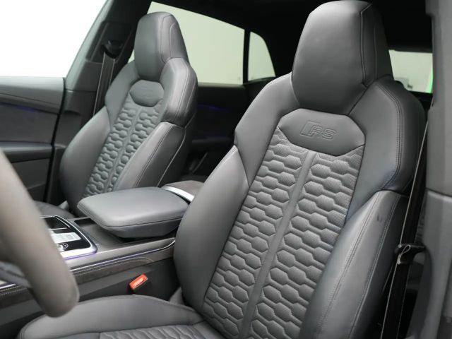 Audi RS Q8 Quattro