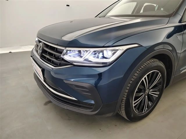 Volkswagen Tiguan 1.5 TSI Life