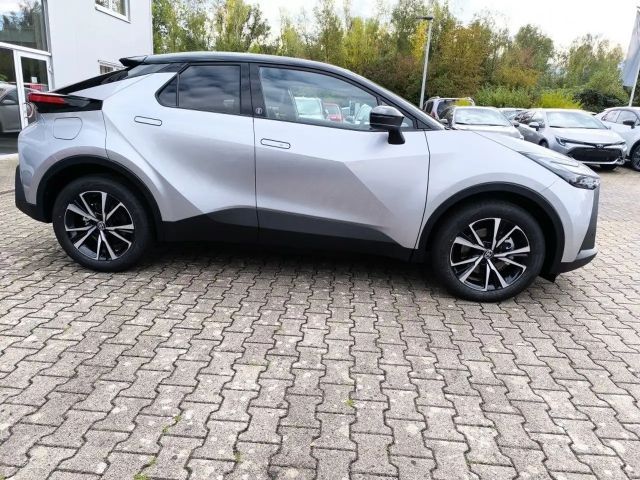Toyota C-HR Hybride Plug-in Team D
