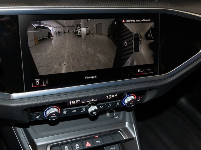 Audi Q3 40 TFSI Quattro S-Line S-Tronic