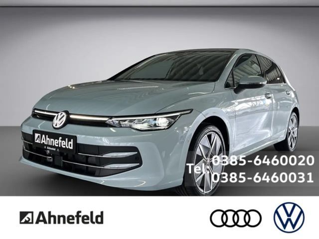 Volkswagen Golf 1.5 eTSI DSG Golf VIII Style