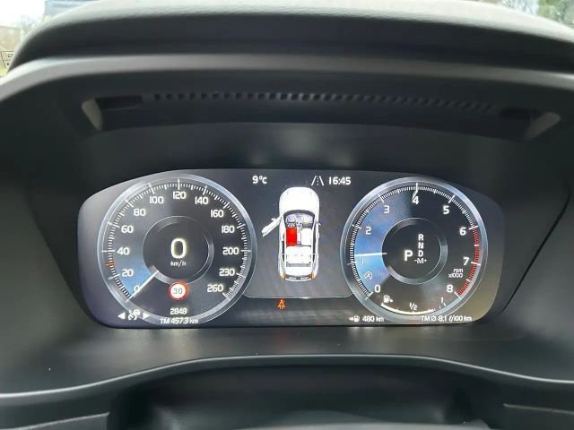 Volvo XC40 Essential 2WD