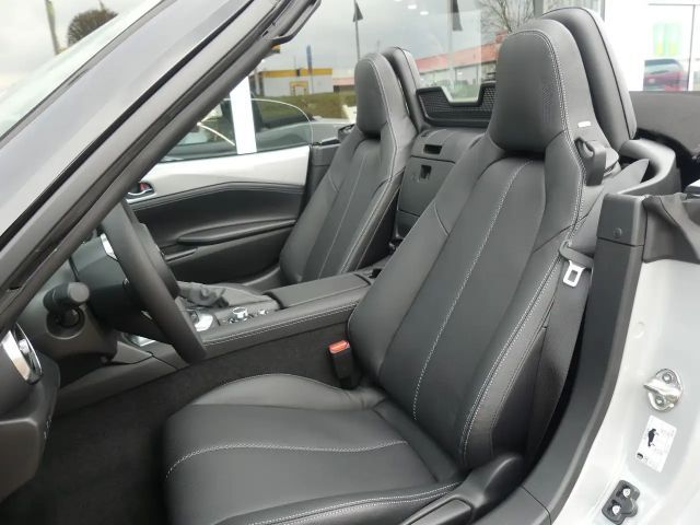 Mazda MX-5 Exclusive-line SkyActiv