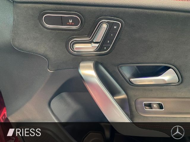 Mercedes-Benz CLA 200 AMG Line Shooting Brake