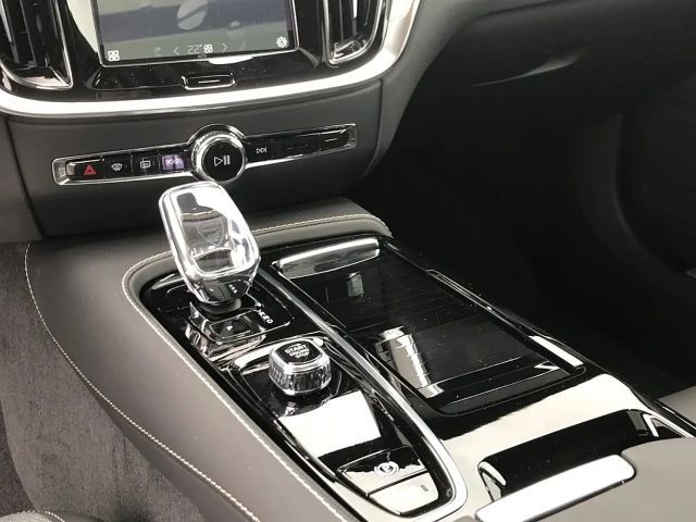 Volvo V60 AWD Dark T6 Ultra