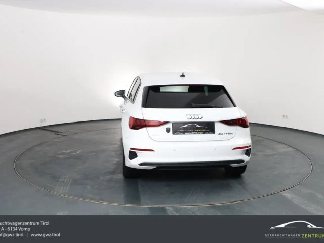 Audi A3 40 TFSI Hybride Sedan