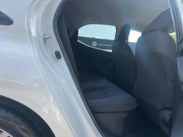 Toyota Yaris Hatchback