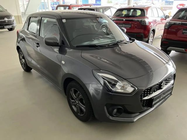 Suzuki Swift DualJet Hybrid Shine