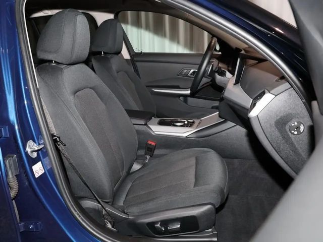 BMW 320 320i Touring