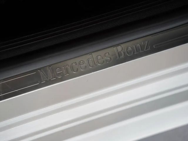 Mercedes-Benz C 300 AMG Line C 300 d Estate