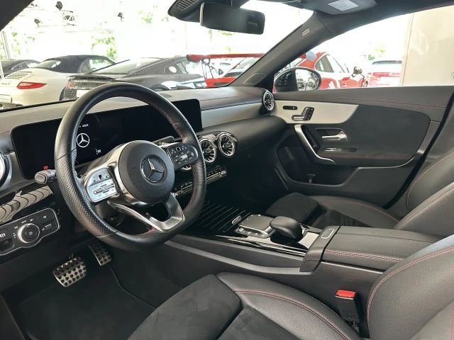 Mercedes-Benz CLA 200 AMG Line CLA 200 d
