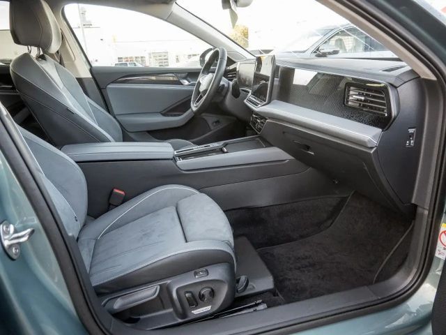 Volkswagen Passat 1.5 eTSI DSG Variant