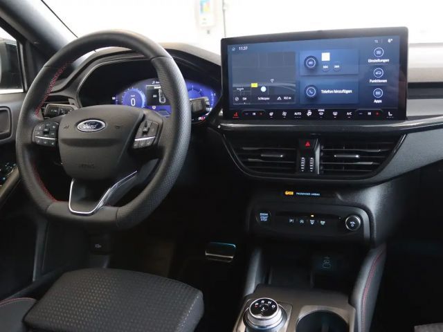 Ford Focus ST Line Wagon