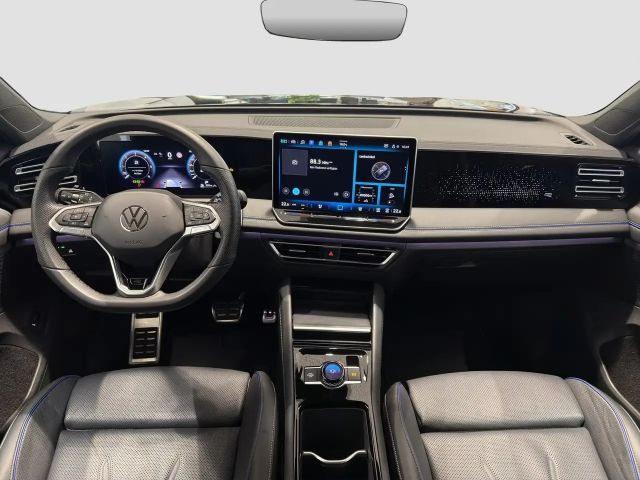 Volkswagen Tiguan 4Motion DSG R-Line