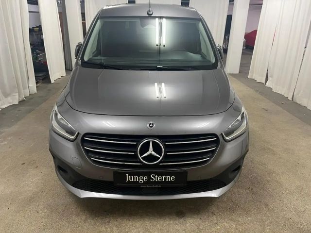 Mercedes-Benz T 180 T 180 d 7Gtr RfKam MBUX Totwi  CarPlay