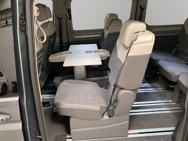 Volkswagen Multivan 2.0 TDI DSG Lang T7