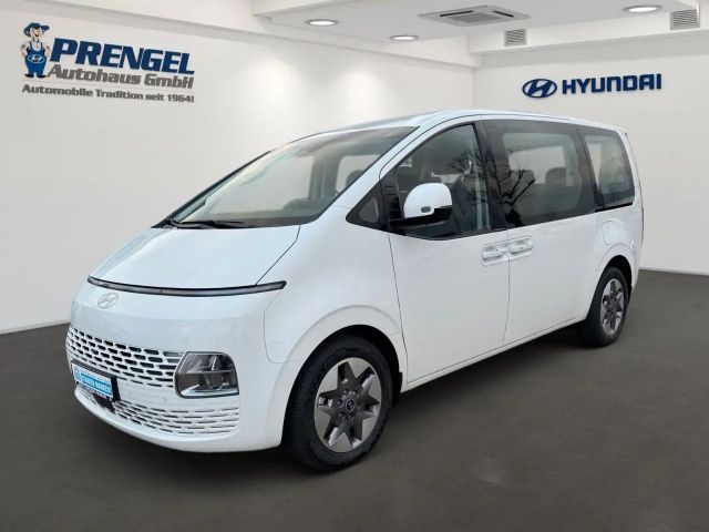 Hyundai Staria Trend