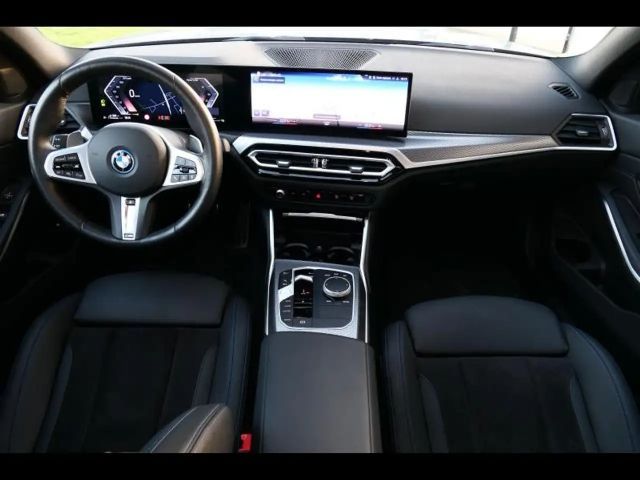 BMW 330 330e M-Sport Touring