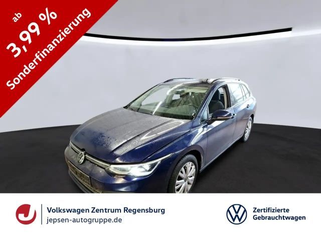 Volkswagen Golf 1.5 eTSI DSG Life Variant