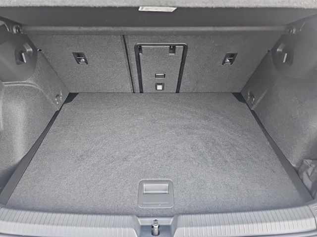 Volkswagen Golf 1.5 TSI Golf VIII