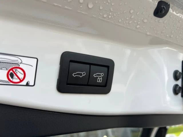 Toyota C-HR Hybride Team D