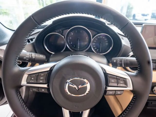 Mazda MX-5 SkyActiv