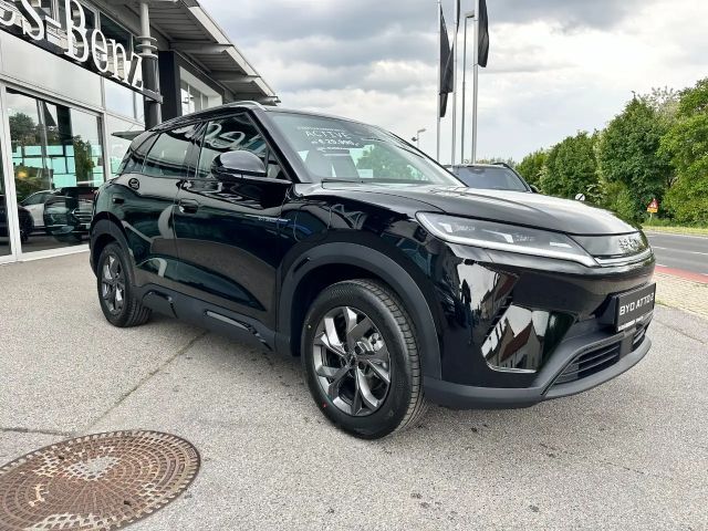 BYD Atto 2 Active Vorführer Elektro 177 PS 45 kwH