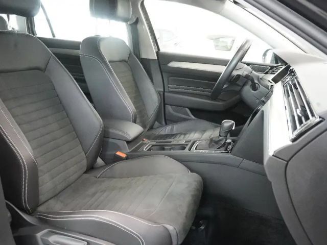 Volkswagen Passat Elegance Elegance Variant
