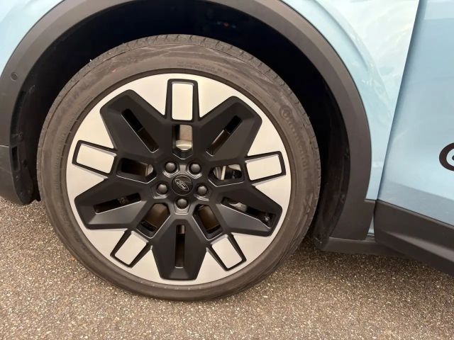 Ford Explorer Extended range Premium RWD