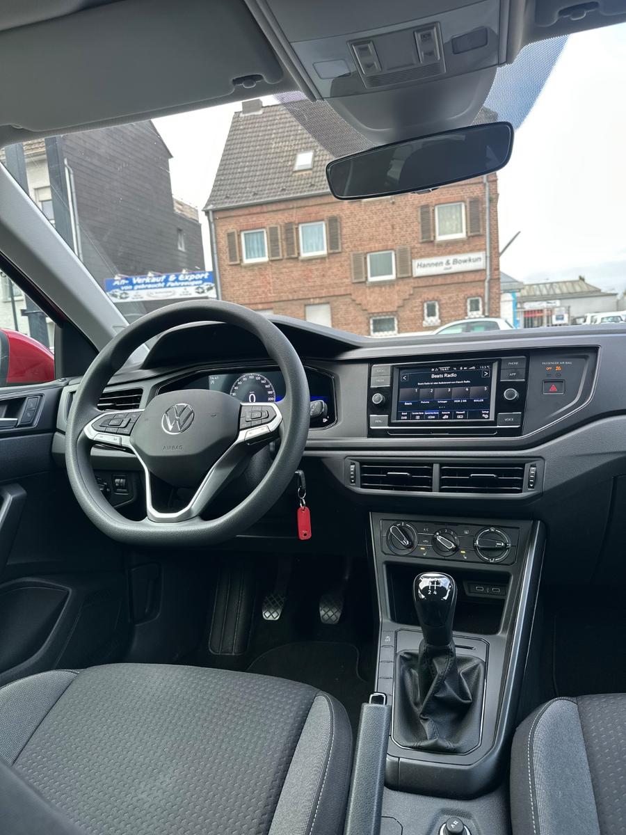 Volkswagen Taigo TAIGO*TEMPOMAT*PDC*CARPLAY*LED-SHZ-DAB-NR