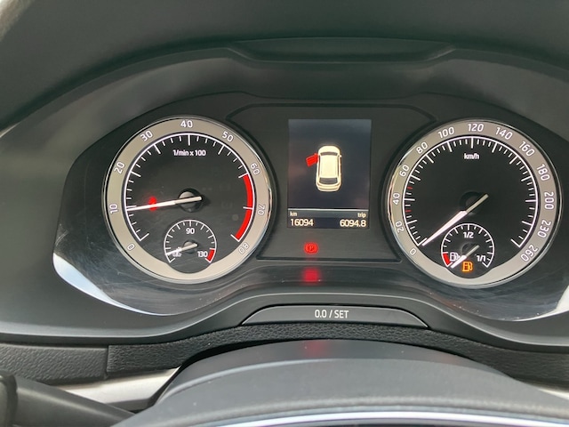 Skoda Karoq 1.5 TSI Ambition