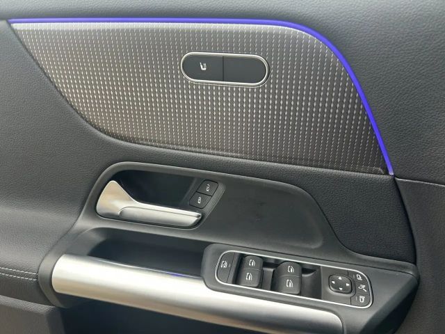 Mercedes-Benz GLA 200 Progressive