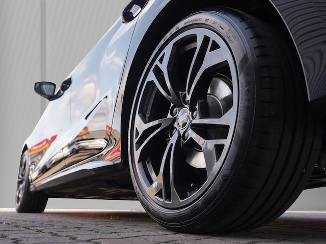 Audi A3 35 TFSI S-Line S-Tronic Sportback