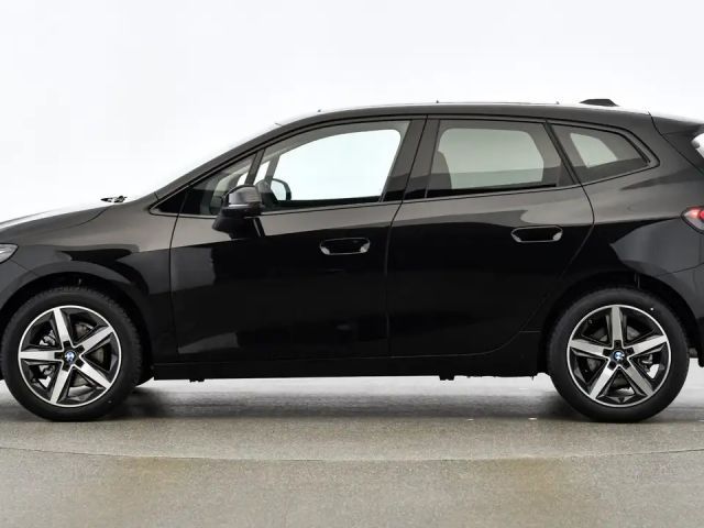 BMW 218 218d Active Tourer Sedan