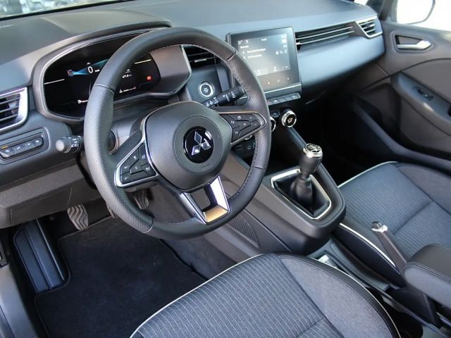 Mitsubishi Colt Intense