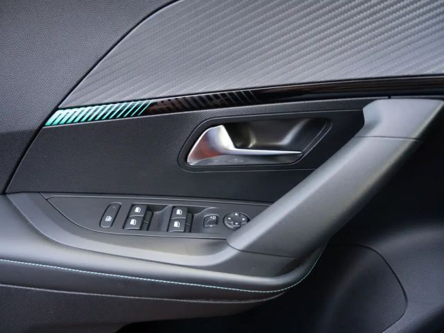 Peugeot 2008 Allure Pack PureTech