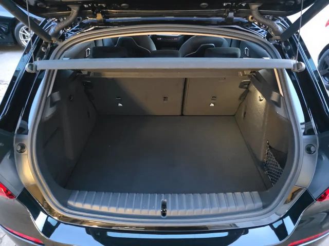 BMW 118 118d Advantage pakket Sedan