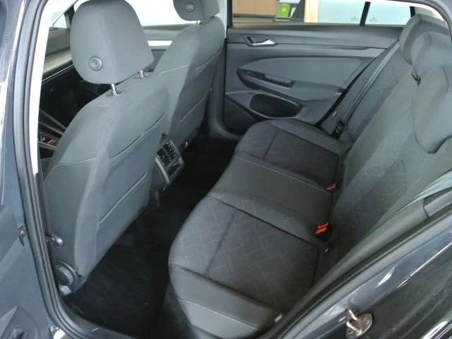 Volkswagen Golf DSG Life Variant