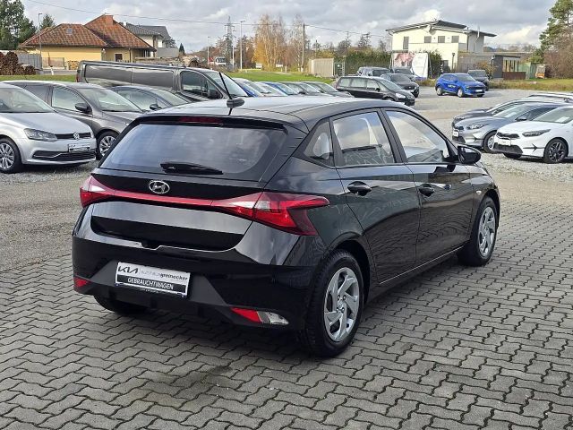 Hyundai i20 1,2 MPI i-Line