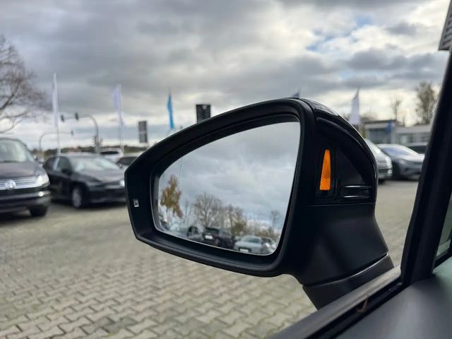 Volkswagen Tiguan 2.0 TDI Allspace R-Line