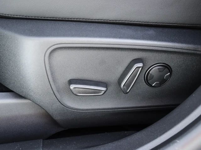 Ford Kuga Plug in Hybrid ST Line X