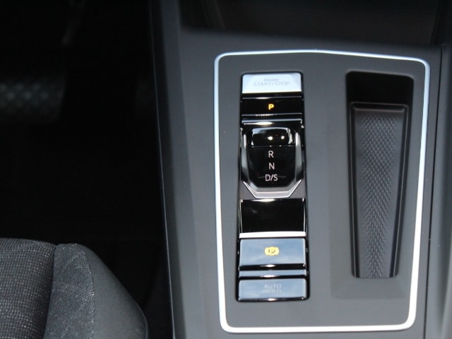 Volkswagen Golf 1.5 eTSI Golf VIII Life Variant