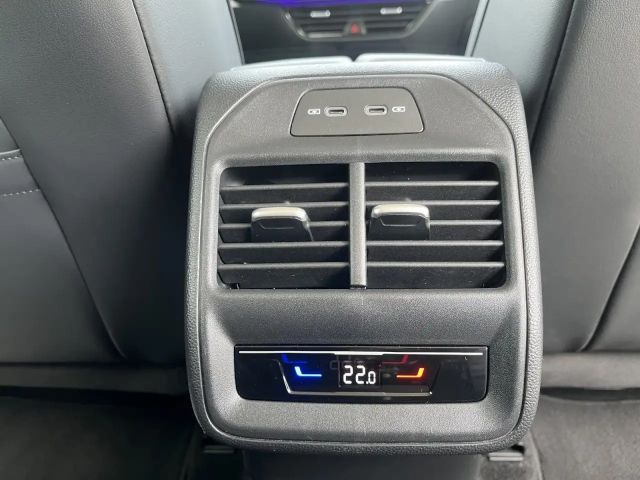 Volkswagen Passat 2.0 TDI Business DSG Variant