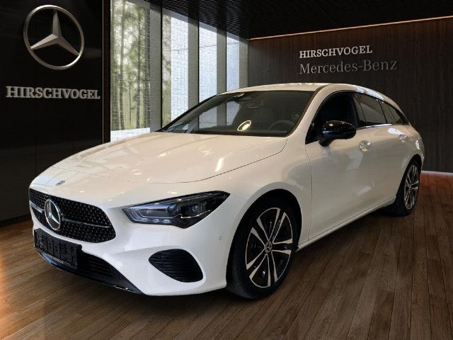 Mercedes-Benz CLA 180 Shooting Brake